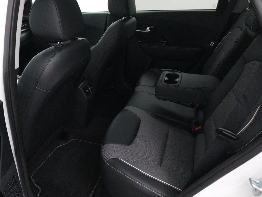 Kia E-niro dynamicplusline 64 kwh | navigatie | schuifdak | led | stuur-/st