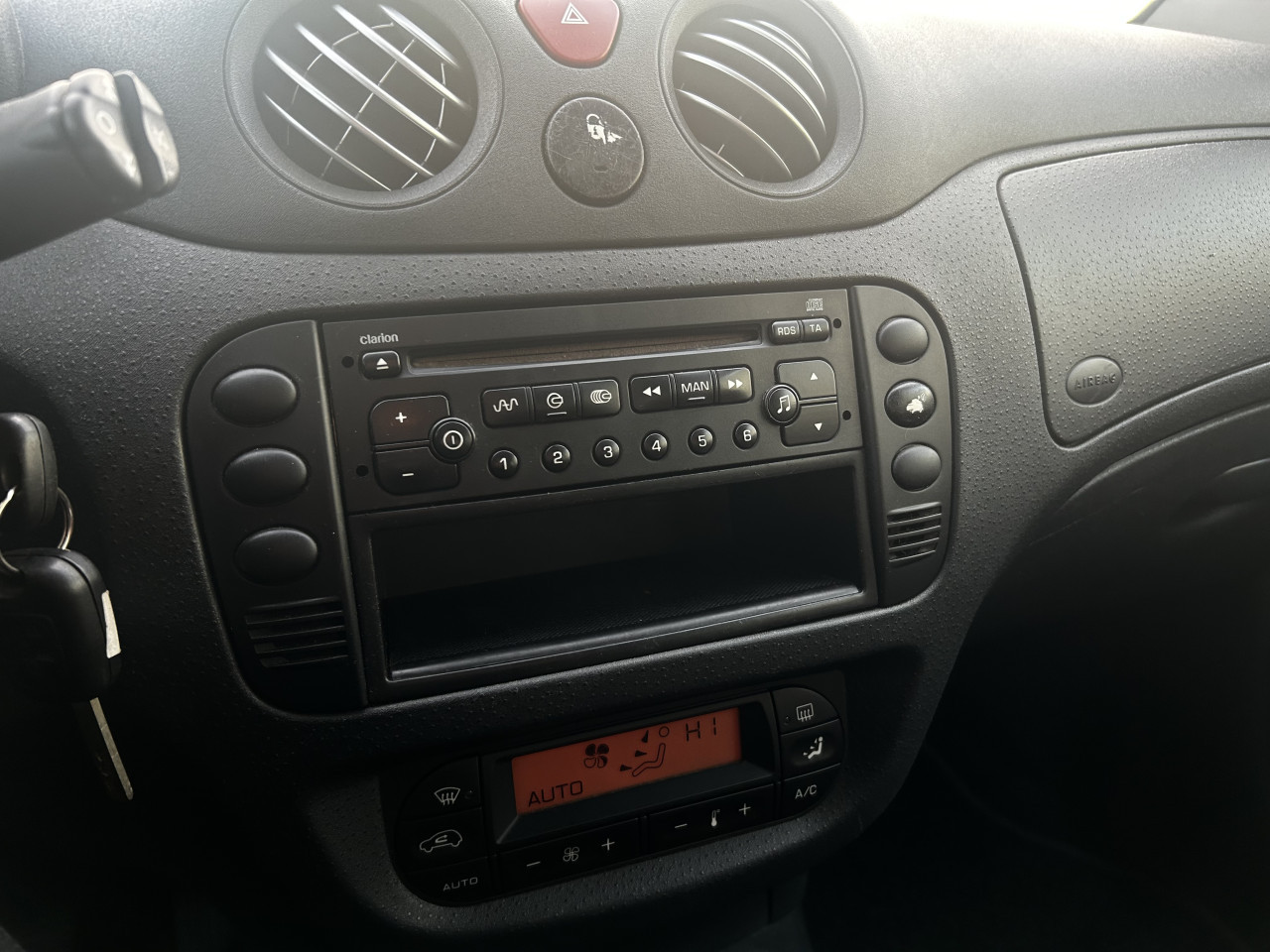 Citroen C2 1.4i Plaisir/JAAR APK/NAP/AIRCO/CRUISE CONTR/