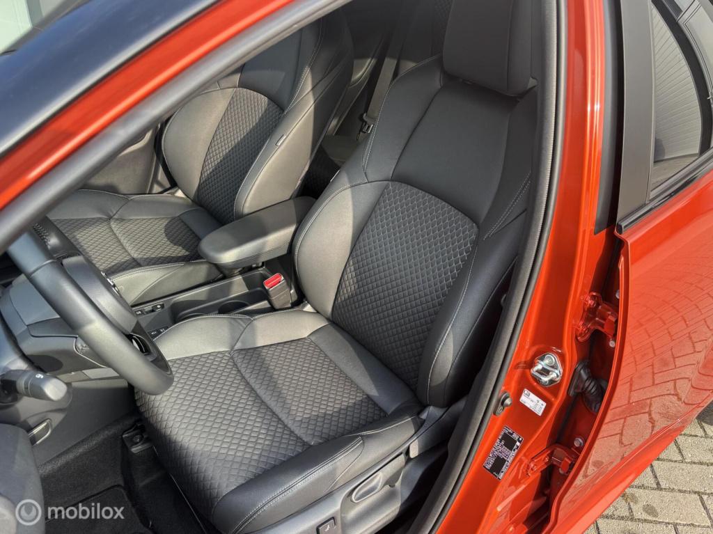 Toyota Yaris 1.5 hybrid executive