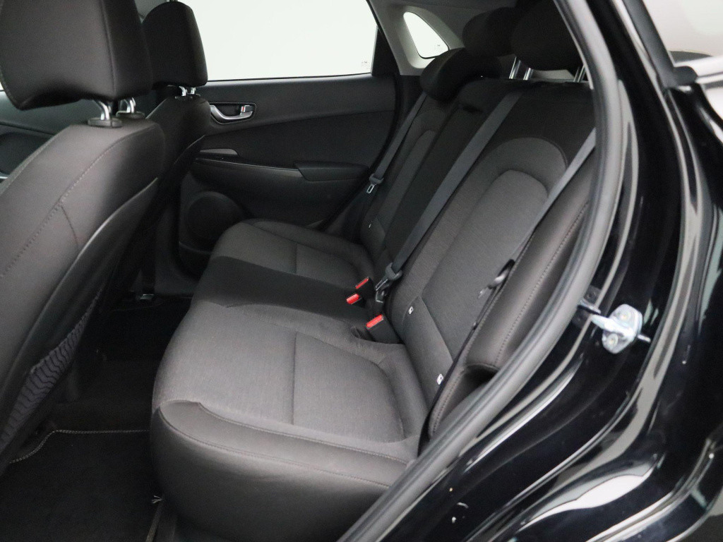 Hyundai Kona ev fashion 39 kwh