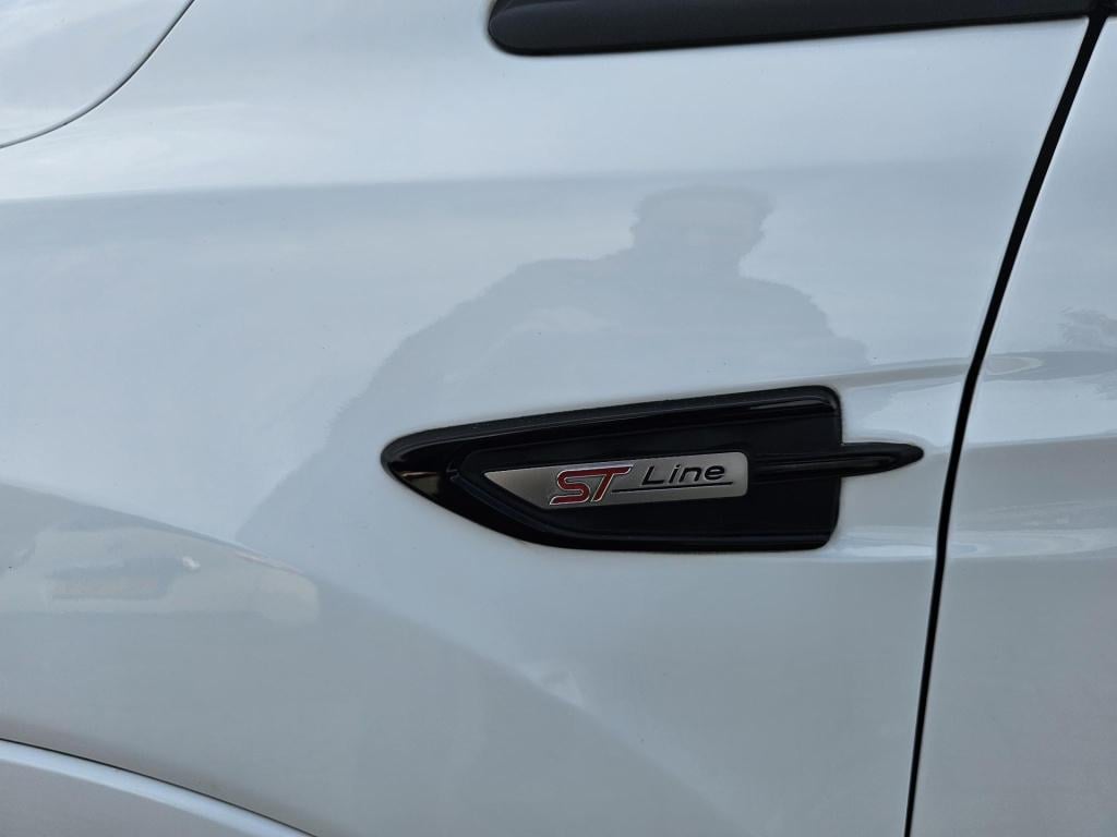 Ford Kuga 1.5 ecoboost st line