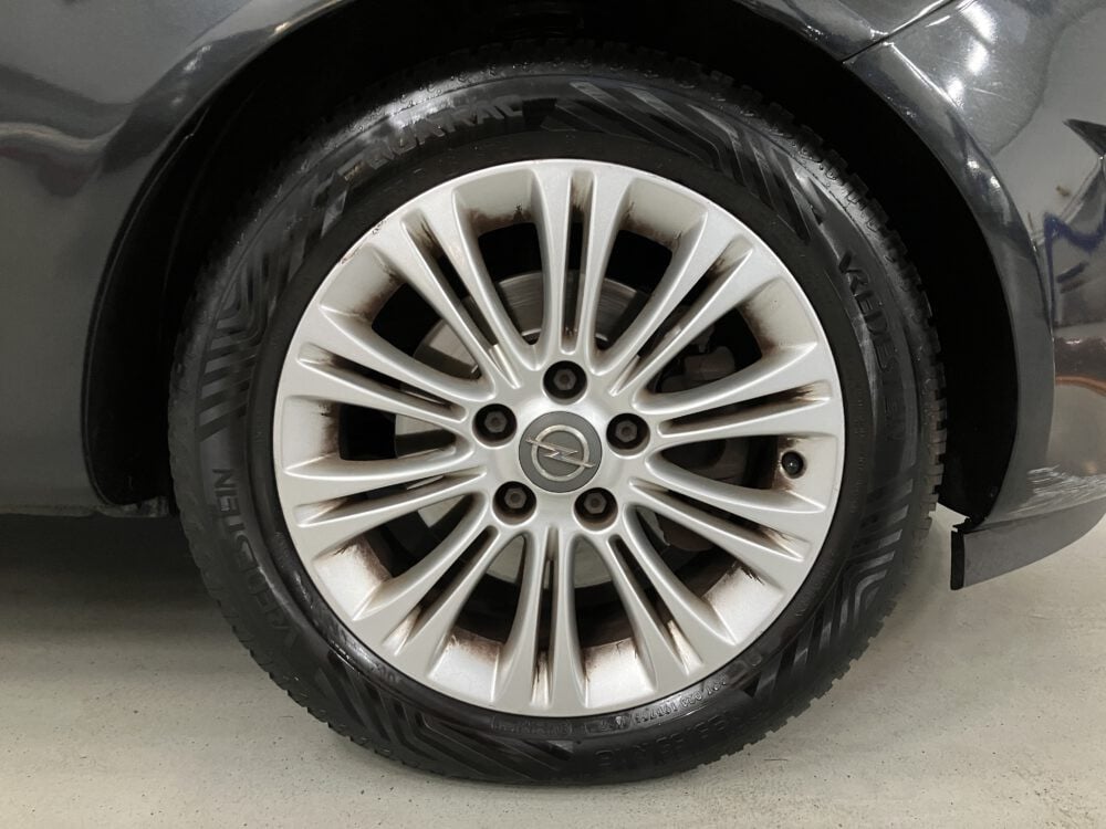 Opel Corsa 1.4 Turbo Cosmo