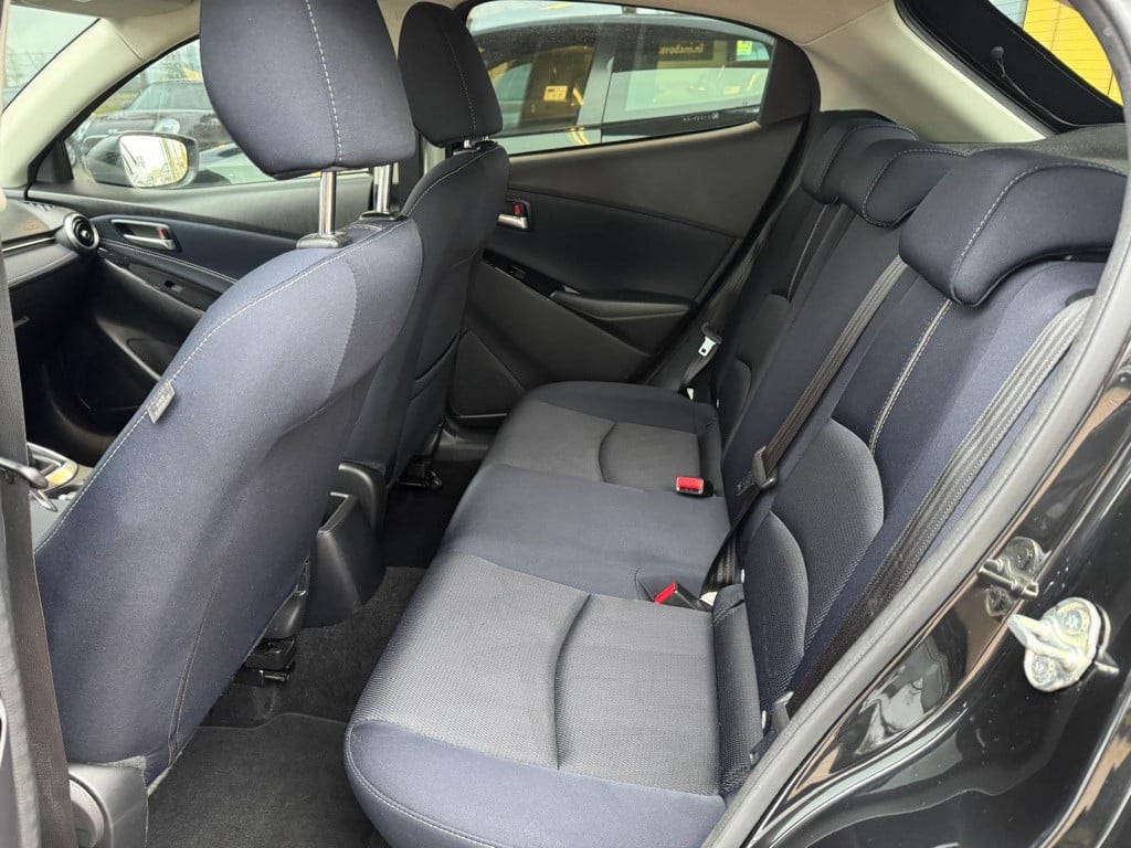 Mazda 2 1.5 skyact-g luxury