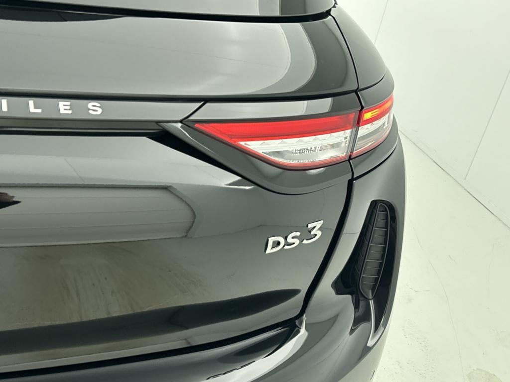 Ds Ds 3 hybrid 145 pk automaat ligne business | keyless entry | stoelverwar