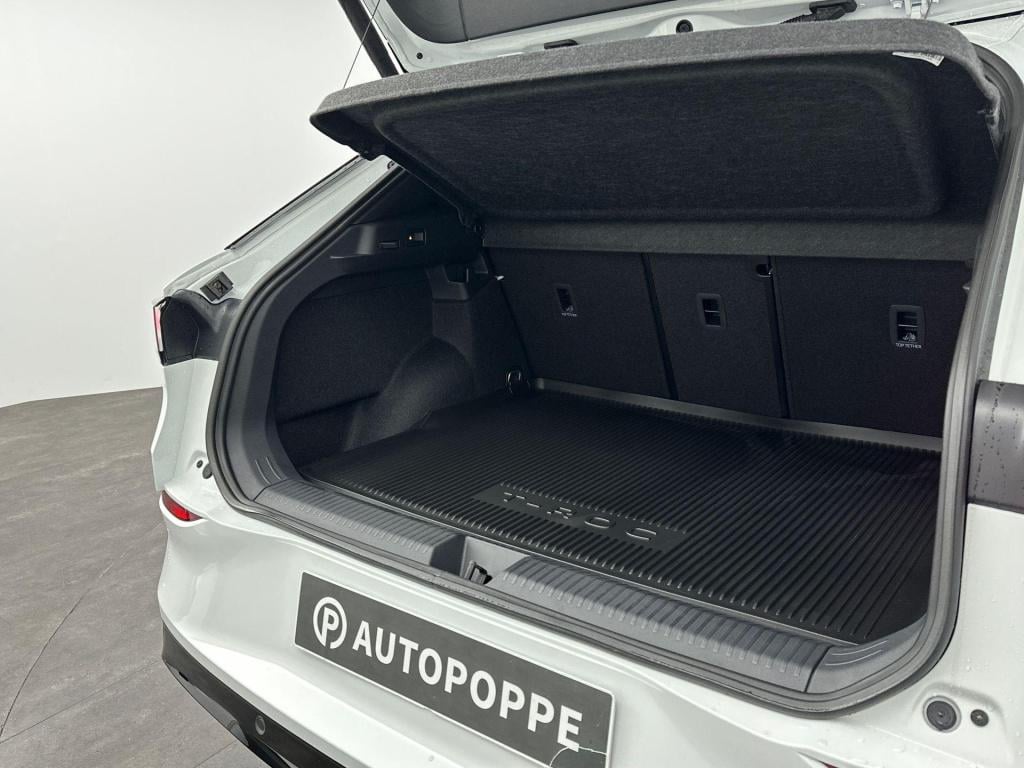 Volkswagen T-roc 1.5 etsi r-line first edition