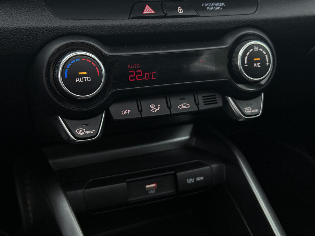 Kia Stonic 1.0 t-gdi mhev gt-plusline | trekhaak | navigatie | parkeercamer