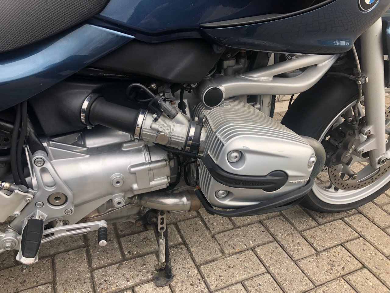***VERKOCHT*** BMW R1150R Twinspark uit 2006 met 29dkm, 3 koffers €3250,-