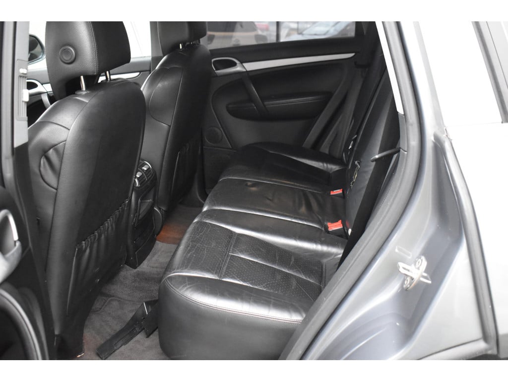 Porsche Cayenne 4.5 s