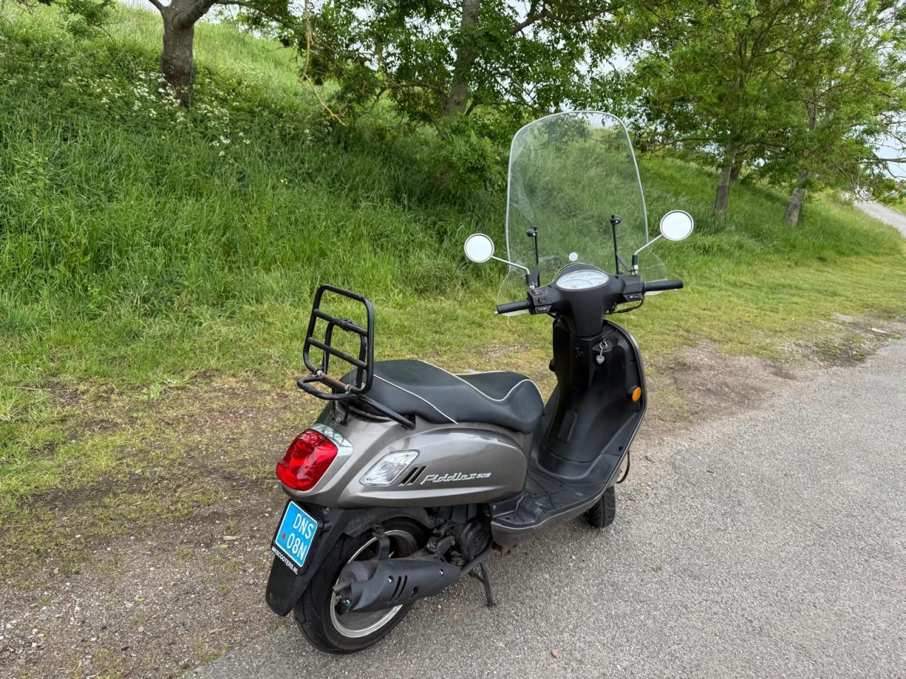 SYM Fiddle II snorscooter 2018 — lage km-stand — nette staat