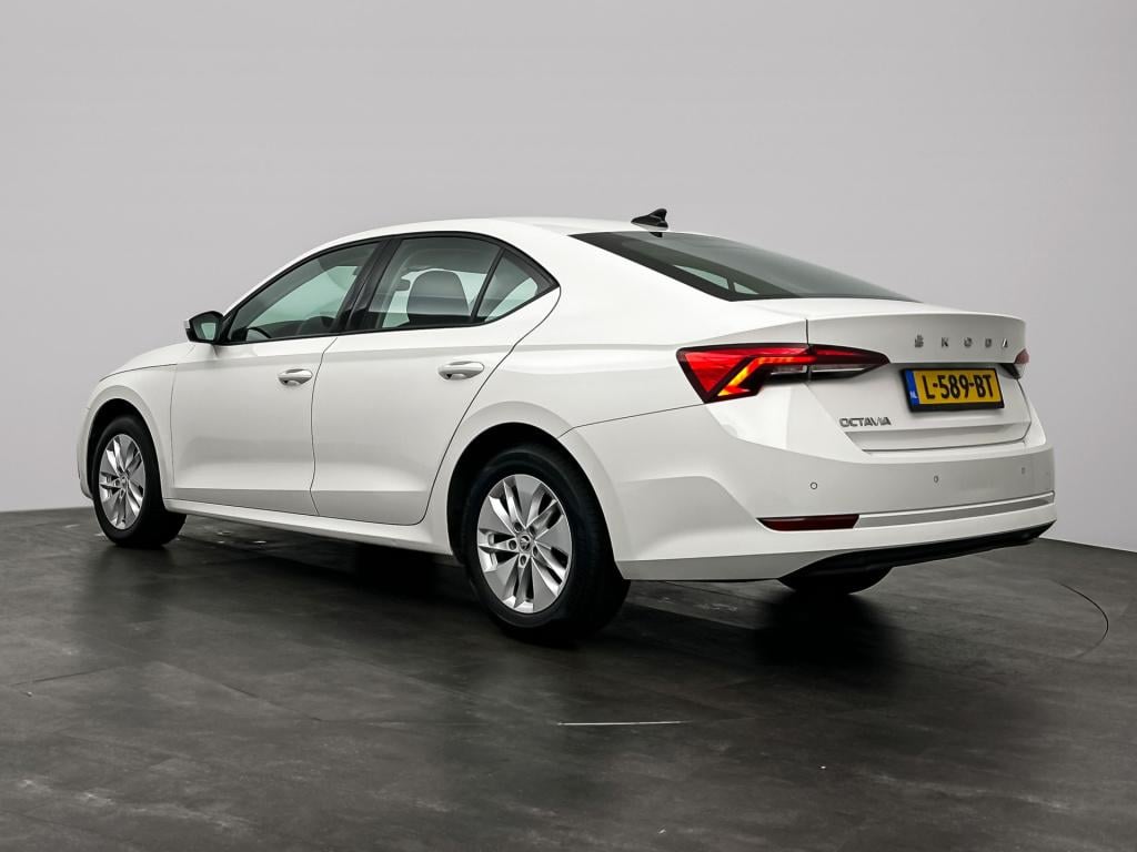 Skoda Octavia 1.0 tsi ambition | digitaal dashboard | 1e eigenaar | navigat