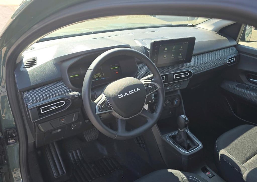 Dacia Jogger 1.6 hybrid 140 expression 5p. - media nav,pack assist,lichtmet