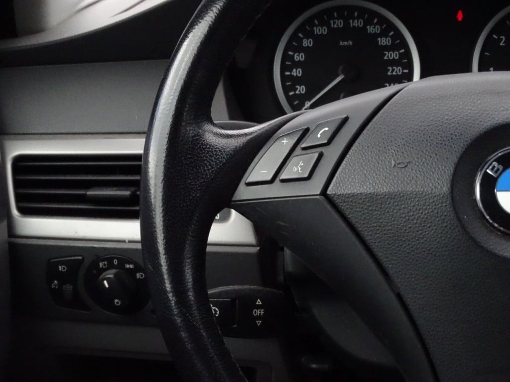BMW 5 Serie 520i executive automaat 6 cilinder | youngtimer