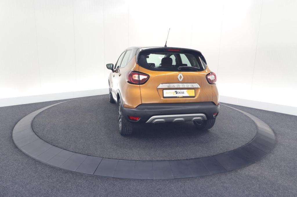 Renault Captur tce 120 edc intens | camera | stoelverwarming | navigatie | 