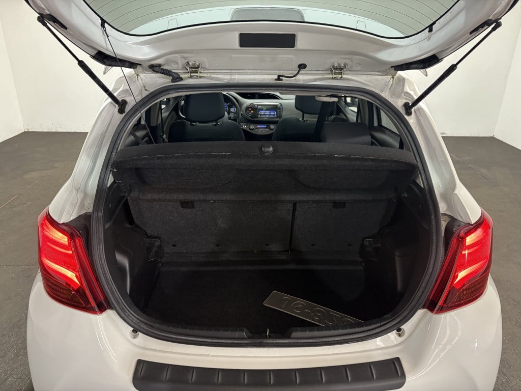 Toyota Yaris 1.5 hybrid dynamic