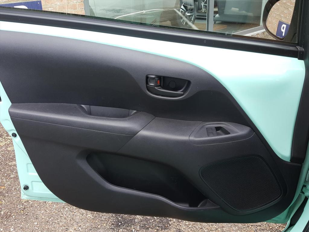 Citroen C1 1.0 vti 72pk s&s 5d feel airco | bluetooth bellen & muziekstream