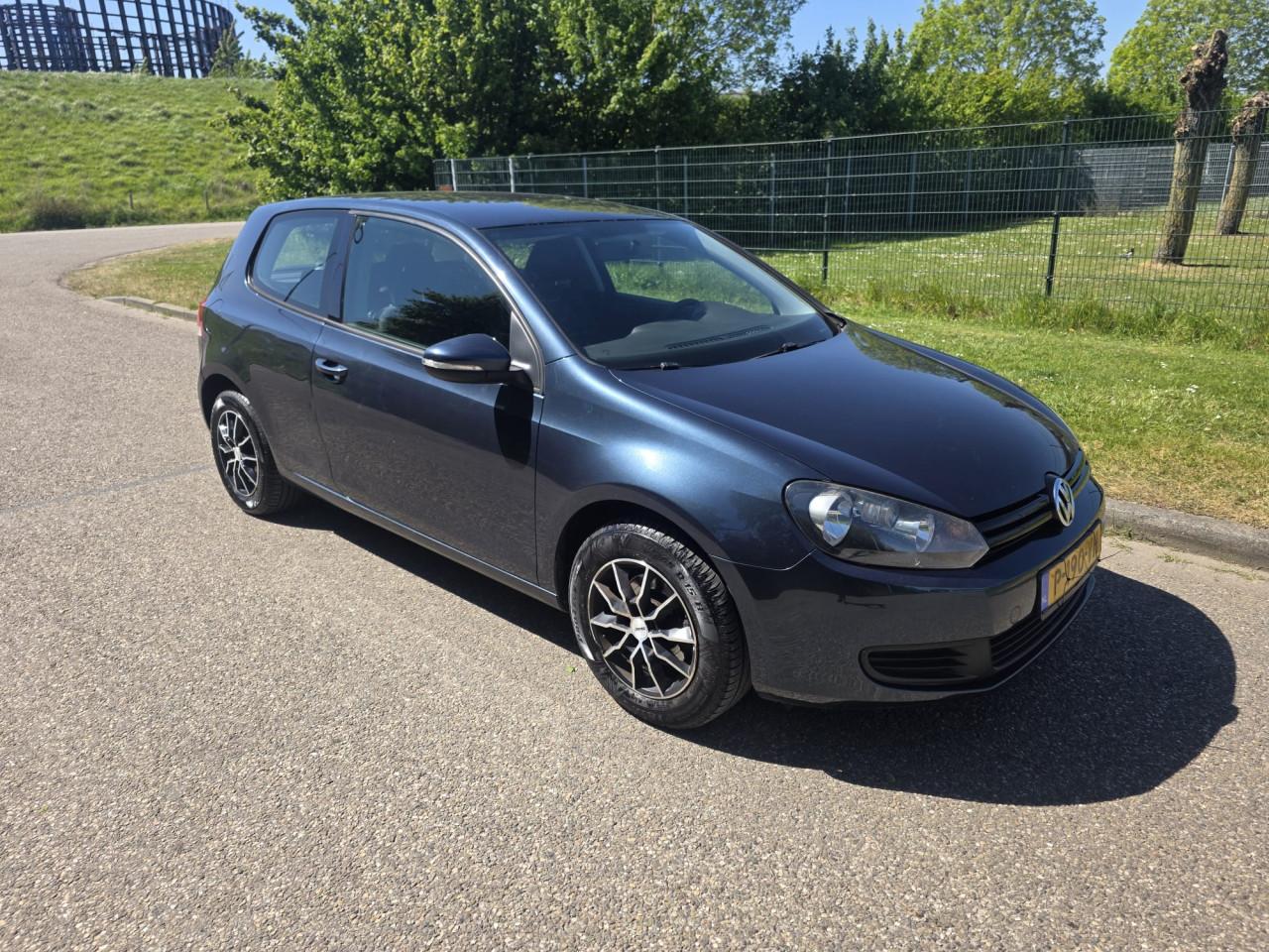 Volkswagen Golf 1.4 Easyline airco! Met 178777Km!