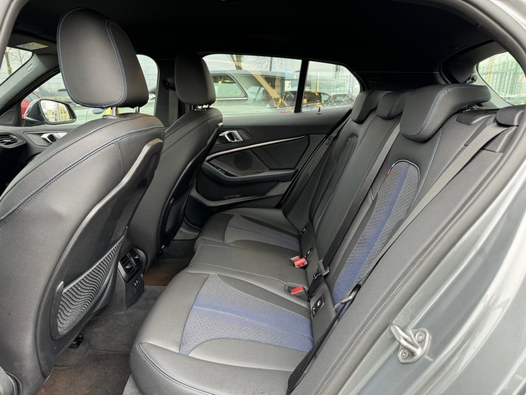 BMW 1 Serie 120i bns edition
