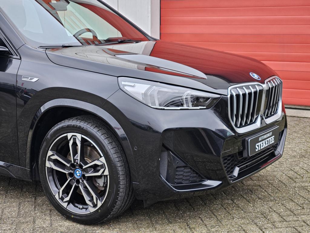 BMW X1 xdrive30e m-sport | pano | memory