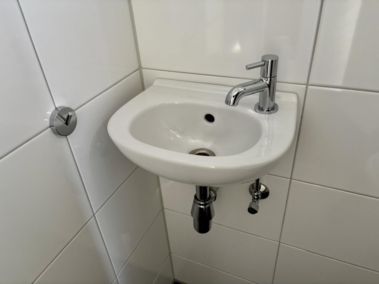 Toilet fontein - Villeroy & Bosch  - Incl. gratis moderne kraan