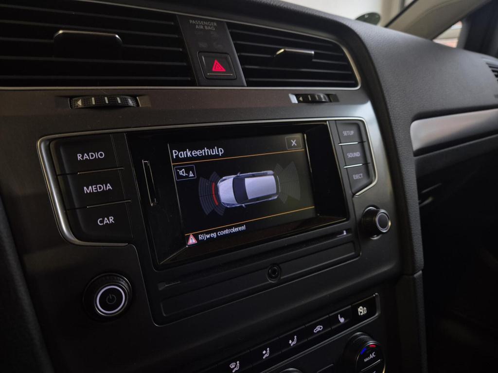 Volkswagen Golf 1.2 tsi lounge bluemotion / 5-deurs / cruise control / stoe