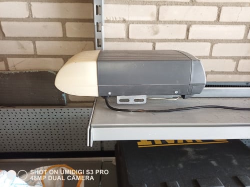 Automatische garagedeur opener