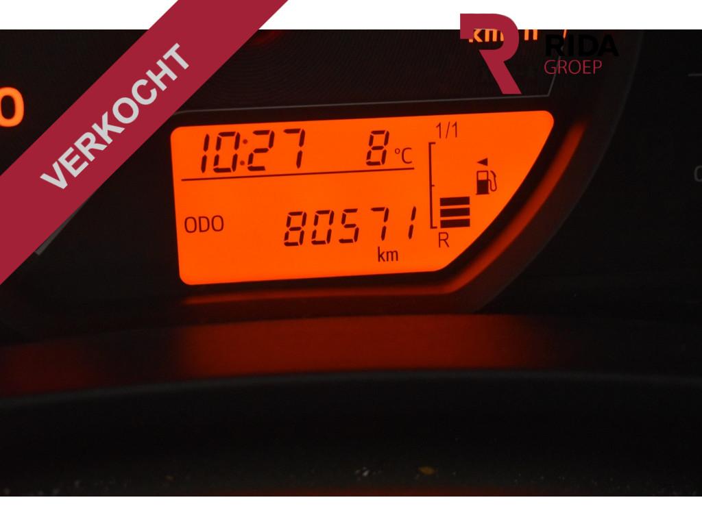 Toyota Yaris 1.0 vvt-i now 5 deurs|verkocht