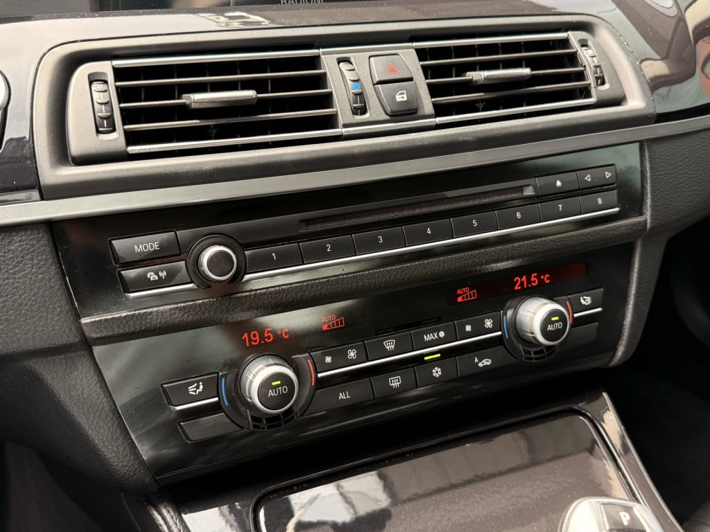 BMW 5 Serie 523i executive | leder | cruise | navi | parkeersensoren v+a |