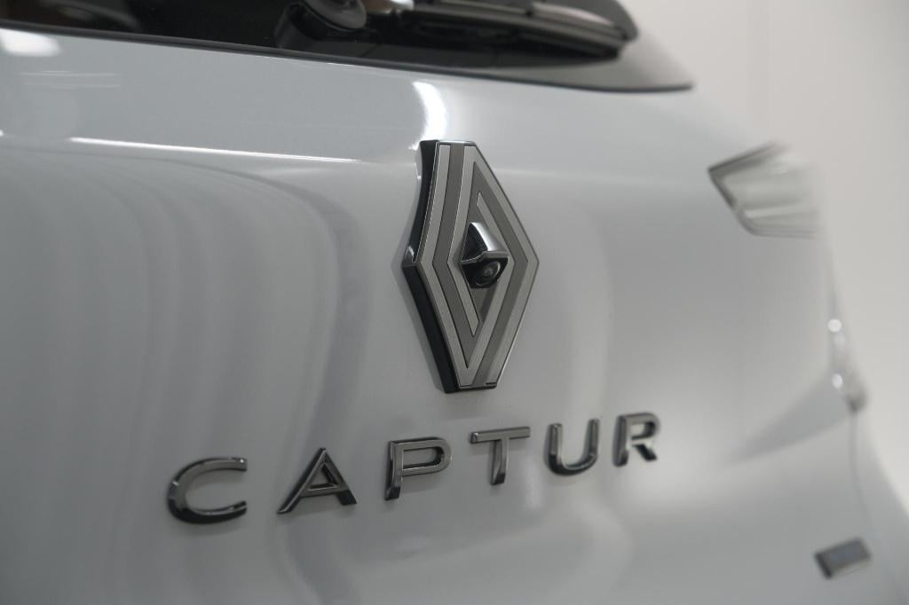 Renault Captur 1.8 e-tech full hybrid 160 esprit alpine | 360 camera | adap