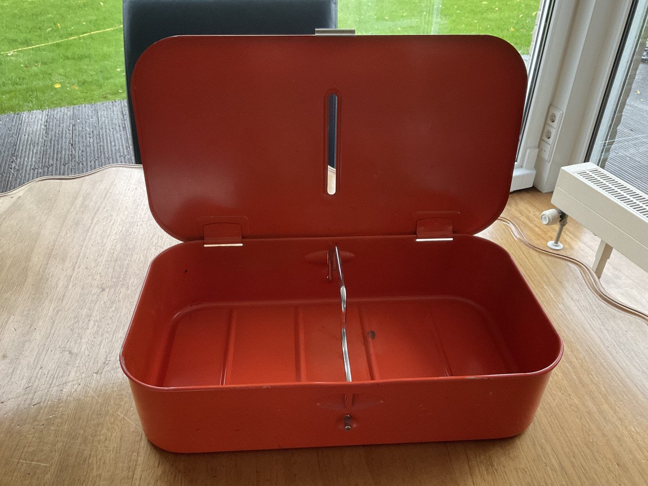 Brabantia poetsdoos en spaarpot