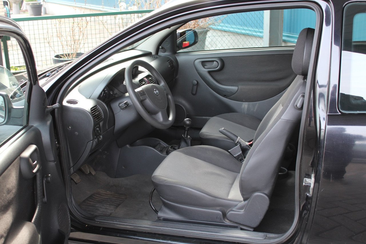 2005 Opel Corsa 1.2-16V *Rhythm*Airco*1 Jaar APK*