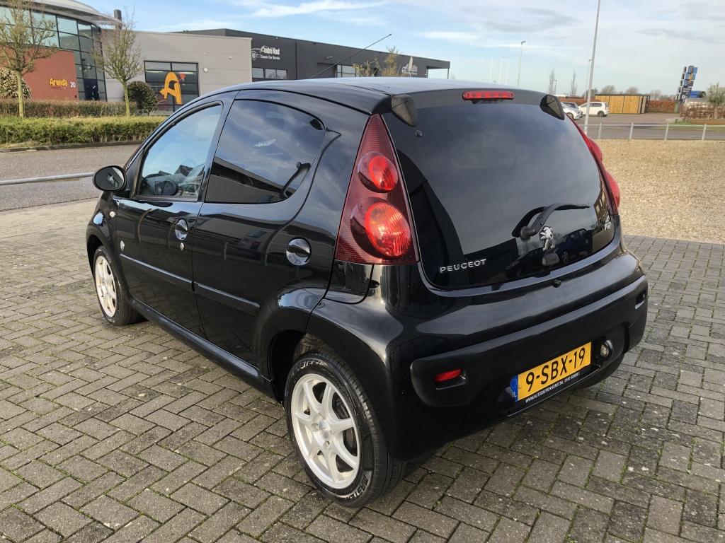 Peugeot 107 1.0 envy
