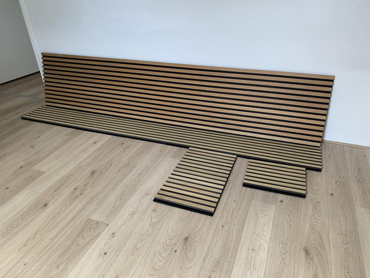 Lattenwand panelen.