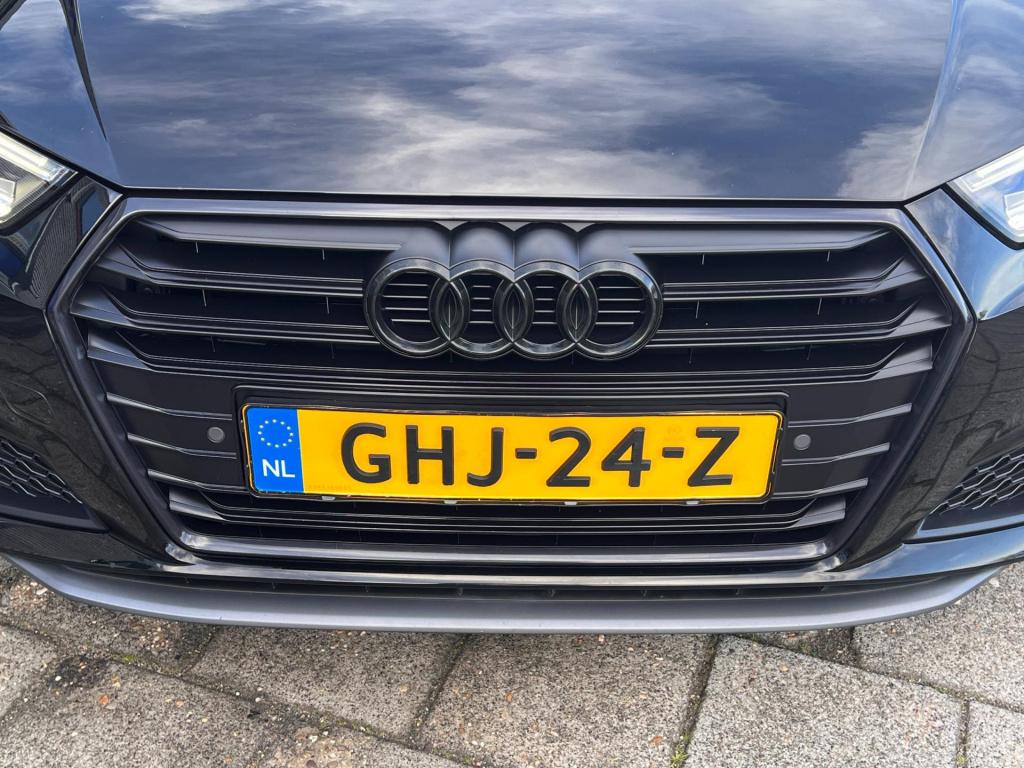 Audi A4 avant 35 tfsi m-hev sport s line black edition, standkachel, wegkla