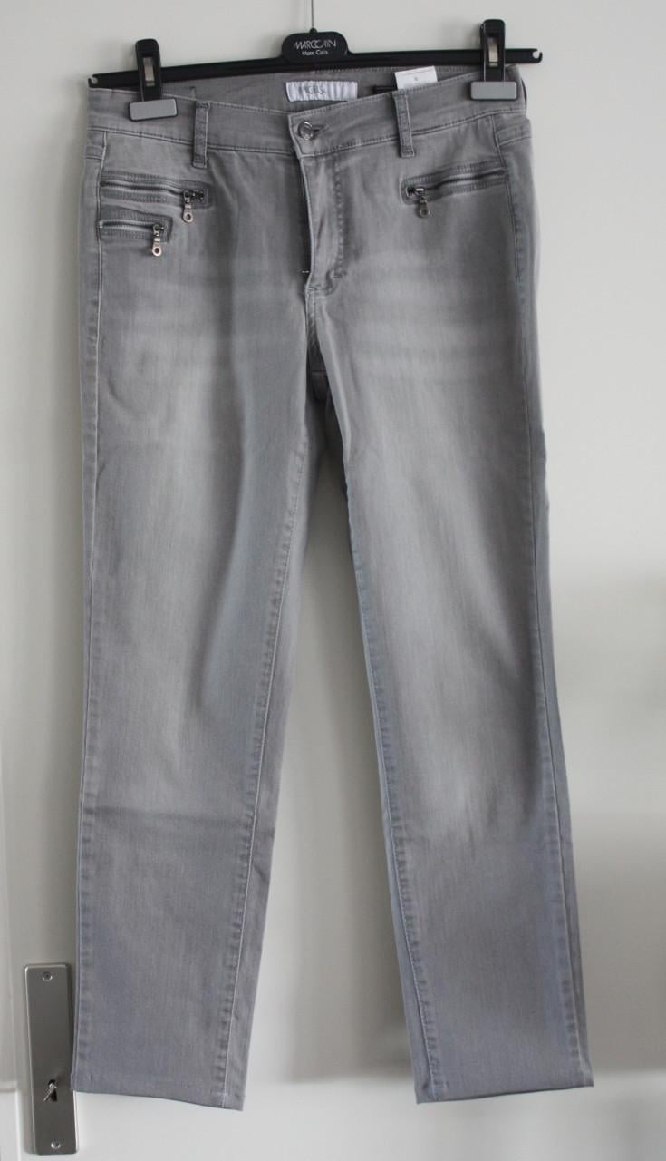 Donker grijze spijkerbroek maat 38