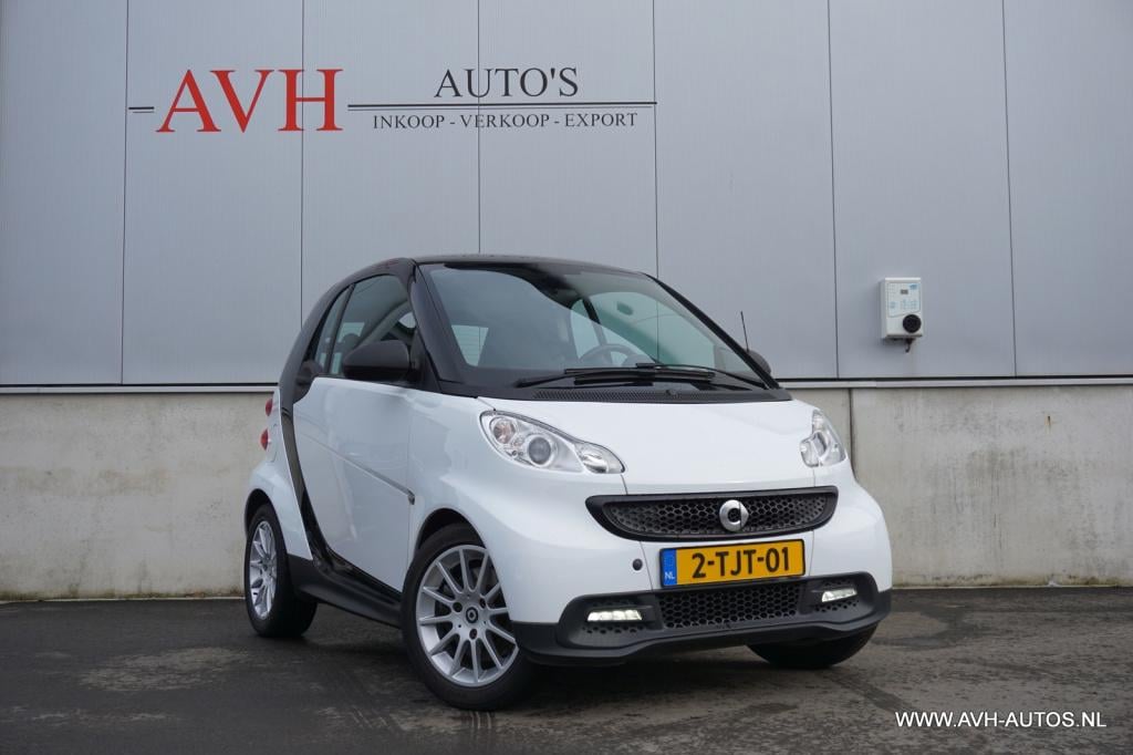 Smart Fortwo coupé 1.0 mhd edition pure