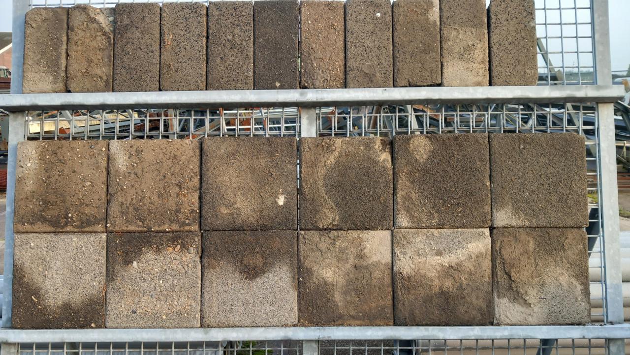 BETON / STOEPTEGELS B-KEUS 2DE KANS 30X30CM