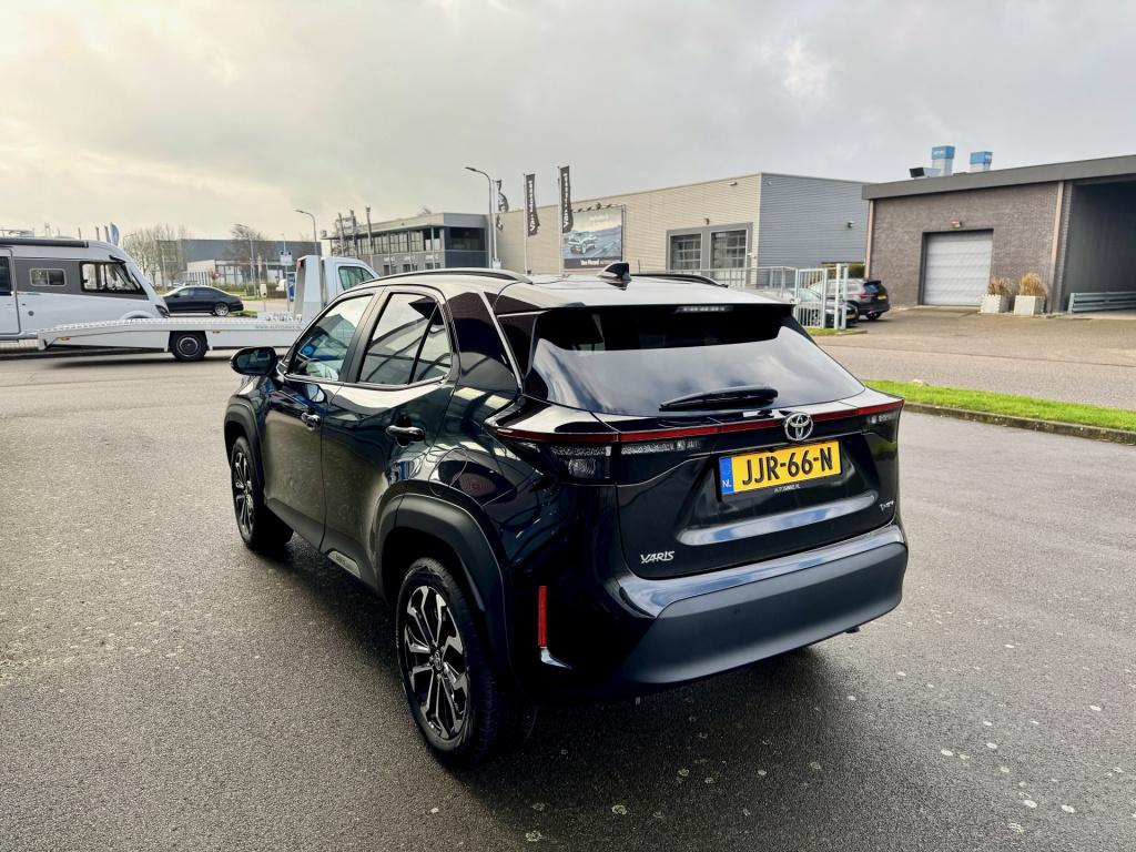 Toyota Yaris Cross 1.5 hybrid 130 dynamic nieuw