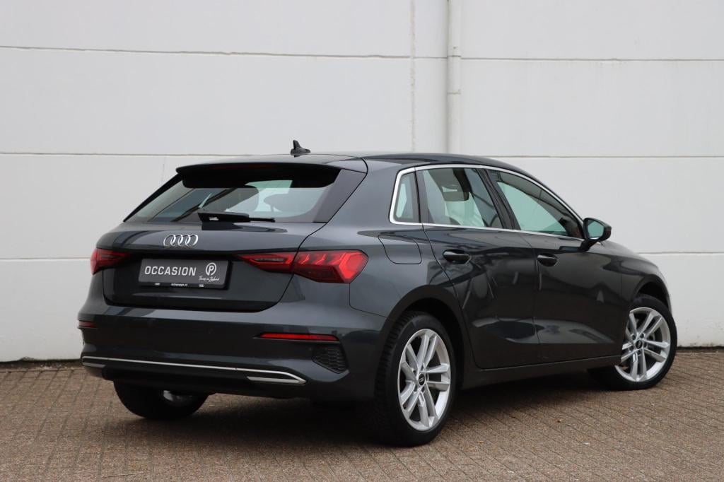 Audi A3 sportback 35 tfsi business edition