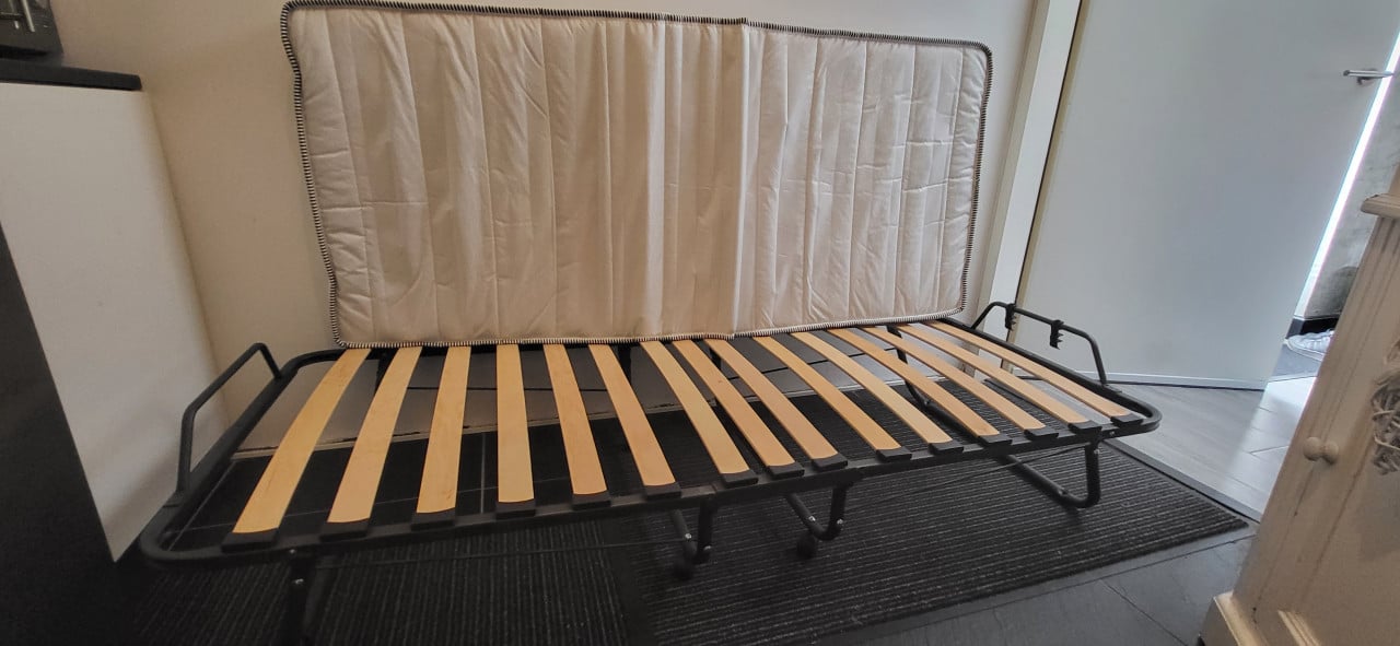 Vouwbed / logeerbed