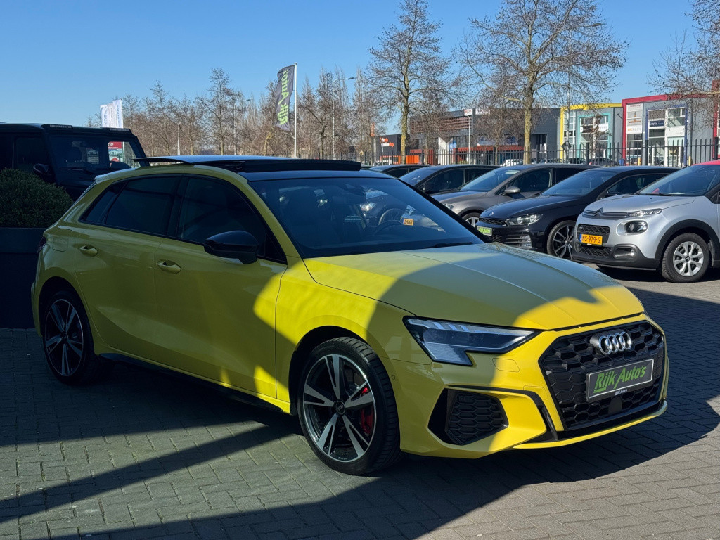 Audi A3 sportback 45 tfsi e s edition competition * panoramadak * b&o * cam