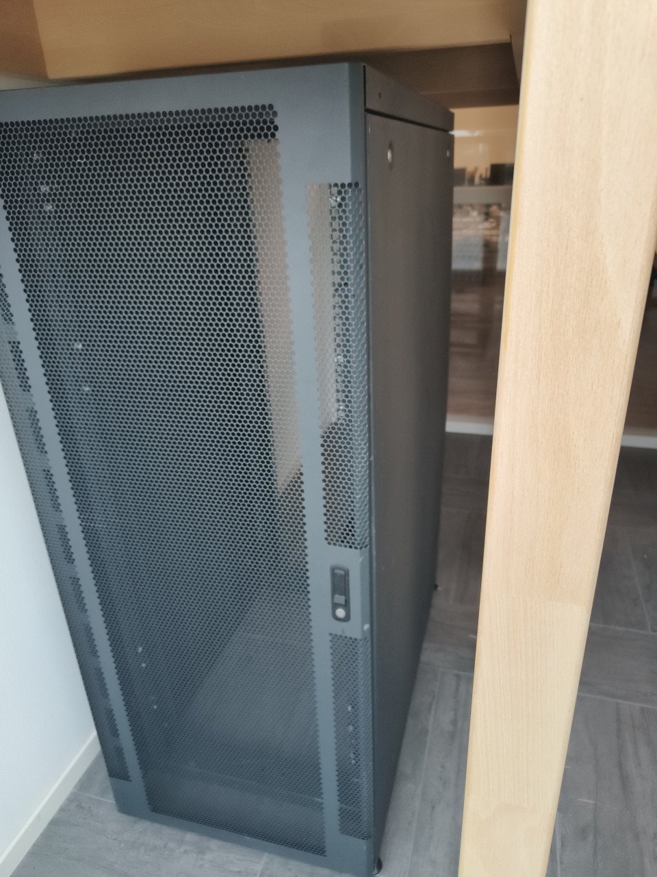 Serverkast / Patchkast / 19 inch rack 22U