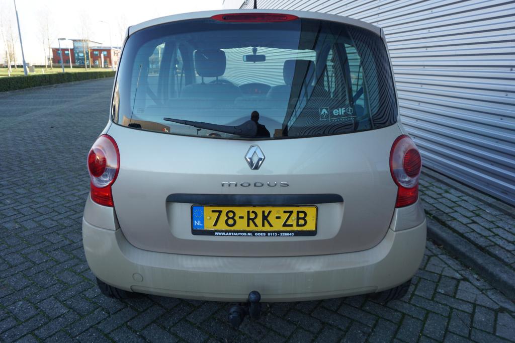 Renault Modus 1.2-16v campus elektr. ramen / trekhaak / nap