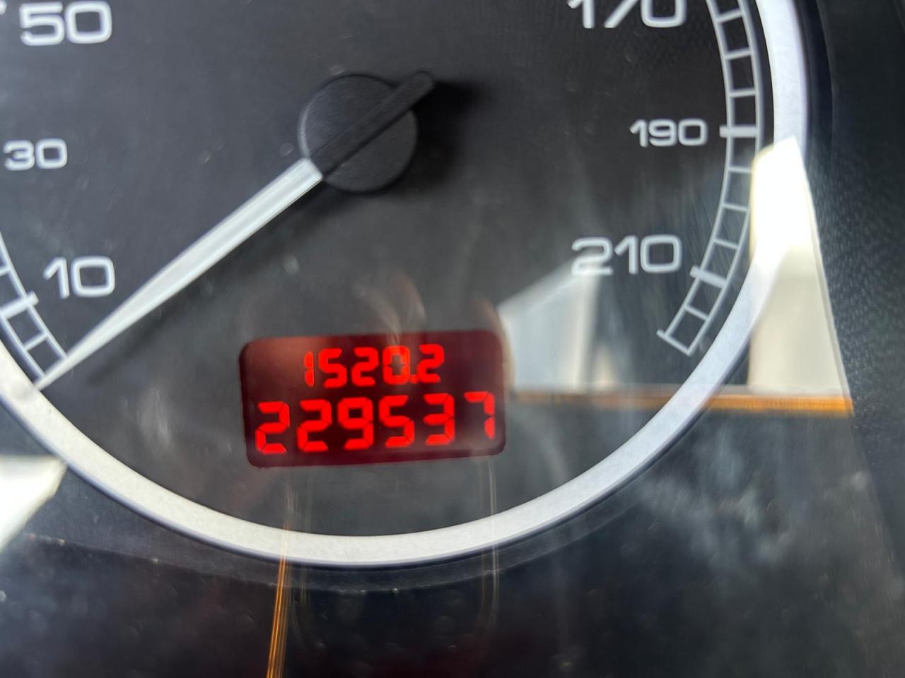Peugeot 307 1.6 16v nieuwe APK!