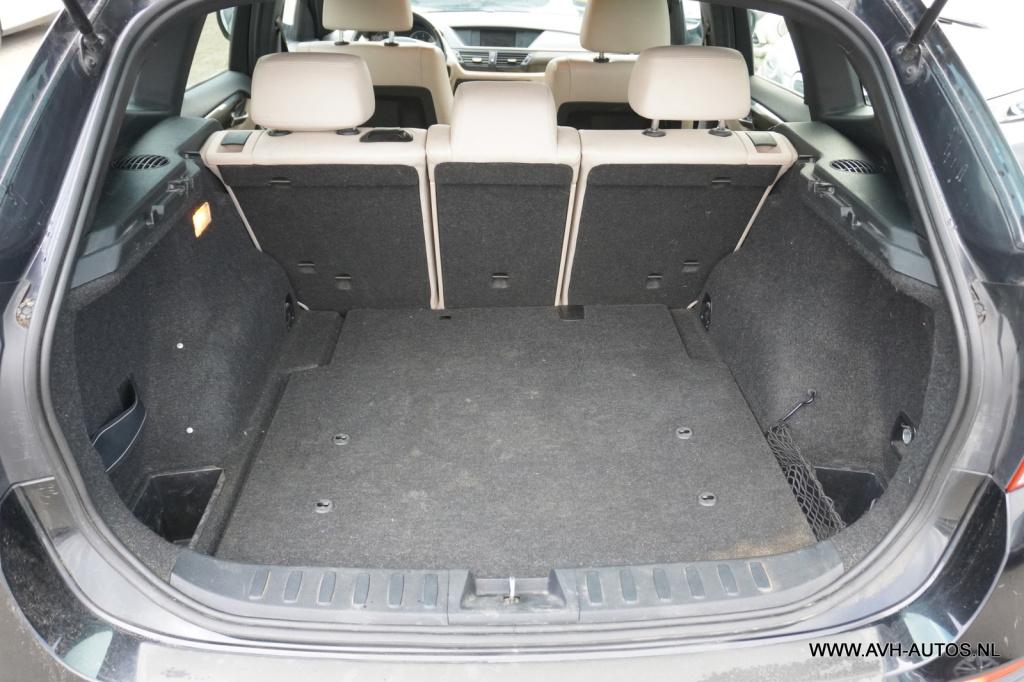 BMW X1 sdrive18d executive