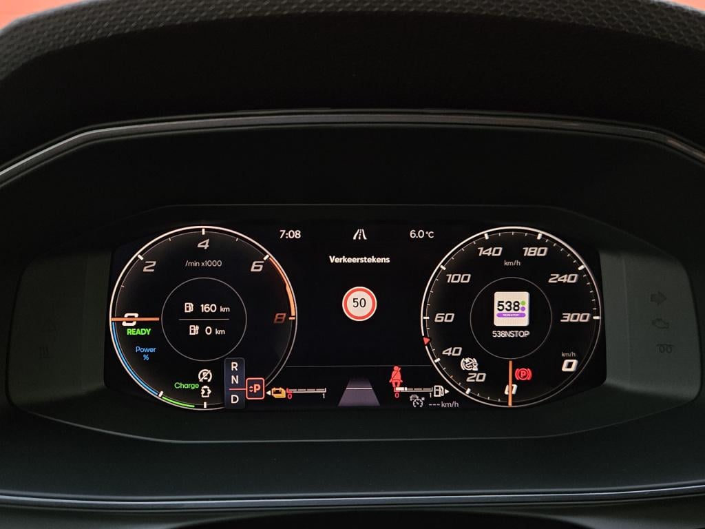 Cupra Leon Sportstourer 1.4 e-hybrid vz adrenaline | acc | camera | carplay