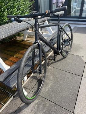 Cube Hyde Race urban road series - Mountainbike