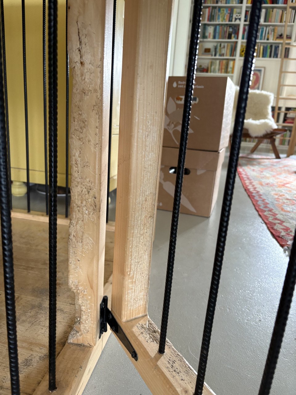 Handgemaakte houten hondenbench