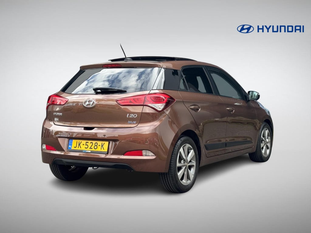Hyundai I 20 1.2 hp i-motion premium | panoramadak | cruise & climate contr