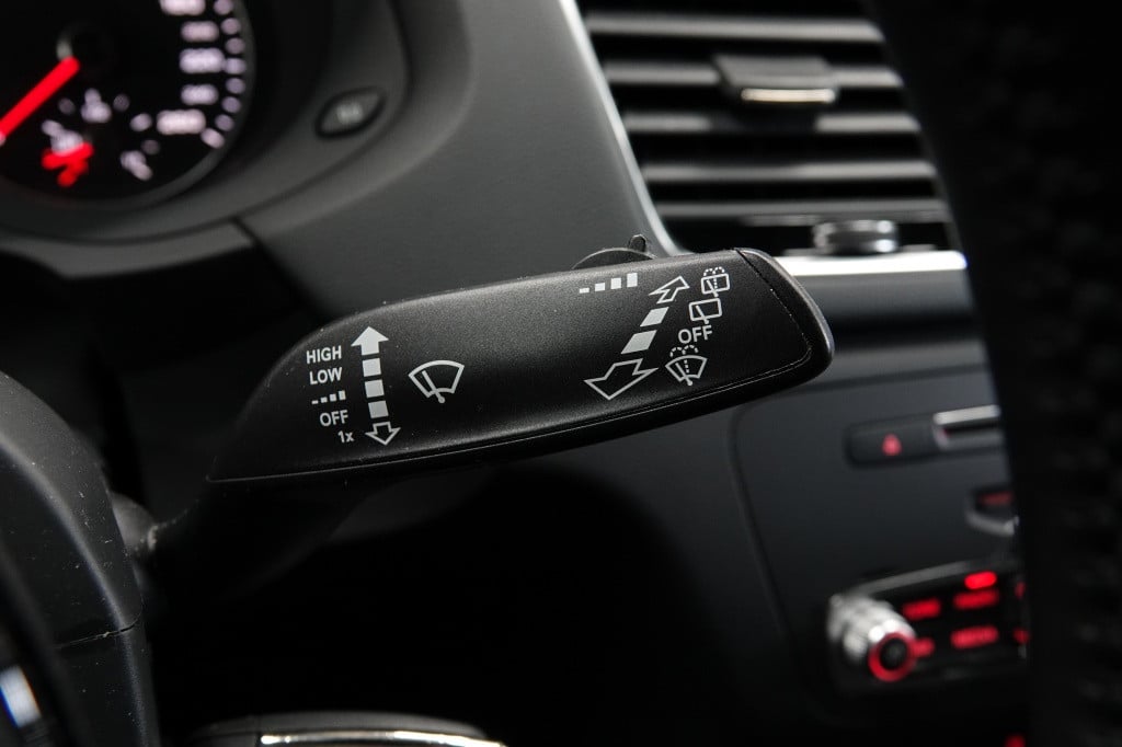 Audi Q3 s-line | drive select | bose | pdc |
