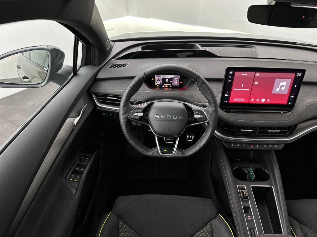 Skoda Enyaq Iv rs elektromotor 250 kw / 340 pk suv elektrische aa